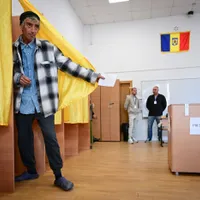 Ce se întâmplă după ora 21:00 în secțiile de votare. Totul despre numărarea voturilor la turul 2 - FOTO: Profimedia (imagine cu rol ilustrativ)