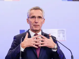 Jens Stoltenberg a declarat că vrea ca aliații să înnoiască angajamentul de a da 2% din PIB apărării - Foto: INQUAM Photos/ Octav Ganea