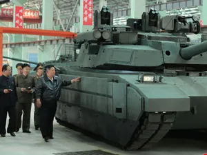 Kim Jong Un promite „a doua revoluție în forțele blindate” și laudă tehnologia tancurilor „în stil coreean”