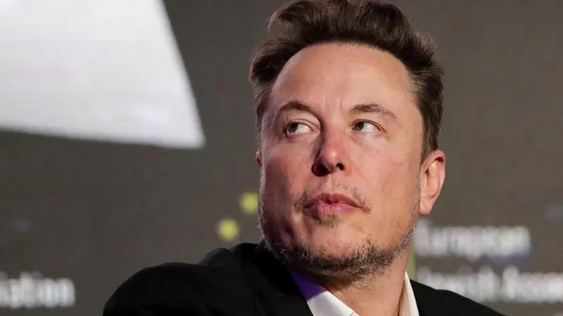 Elon Musk e radical. Dă afară peste 10% din angajații Tesla, după primele 3 luni de vânzări proaste - Foto: Profimedia Images
