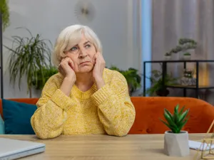 Contribuții la sănătate pentru pensie mai mari de 3.500 lei. Câți bani pierd pensionarii? - Foto: Freepik