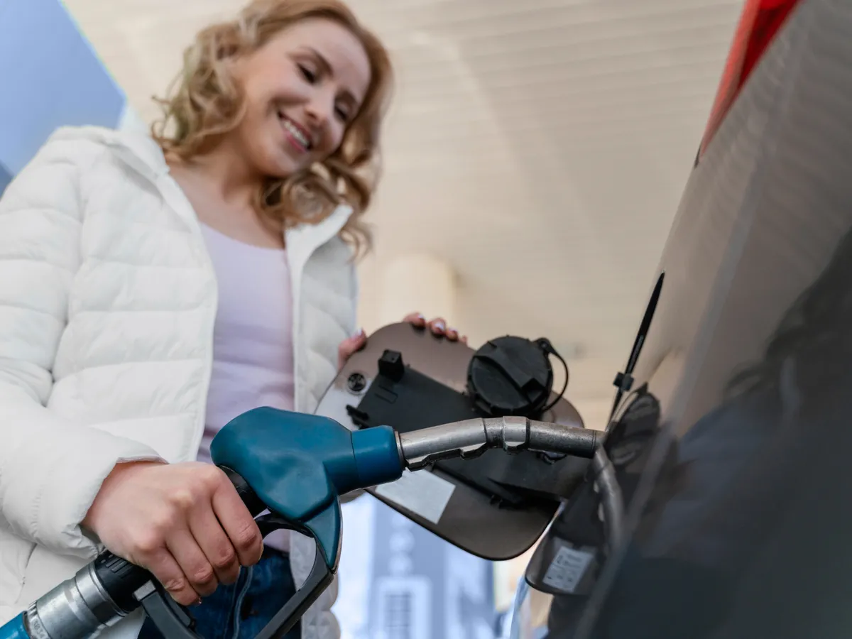 Guvernul Slovaciei majorează prețul motorinei pentru străini cu 30%. Măsura criticată de UE ca fiind ilegală