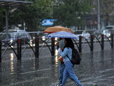 METEO Cum va fi vremea mâine, în România. Ce județe sunt sub avertizări de furtuni și canicule - Foto: Arhiva