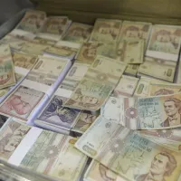 8.000 de posturi deblocate de guvern. Salariile ajung la 20.000 lei pe lună - Foto: INQUAM PHOTOS / Octav Ganea