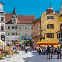 Românii care stau în Austria vor primi noi bonusuri în conturi. Statul vine cu un sprijin puternic Foto: Profimedia Images ( fotografie cu caracter ilustrativ)