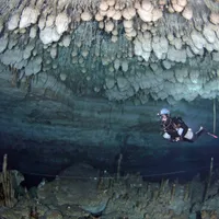 Cercetător român: Un pod scufundat din Mallorca indică prezenţa umană acum 6.000 de ani - FOTO: UBB