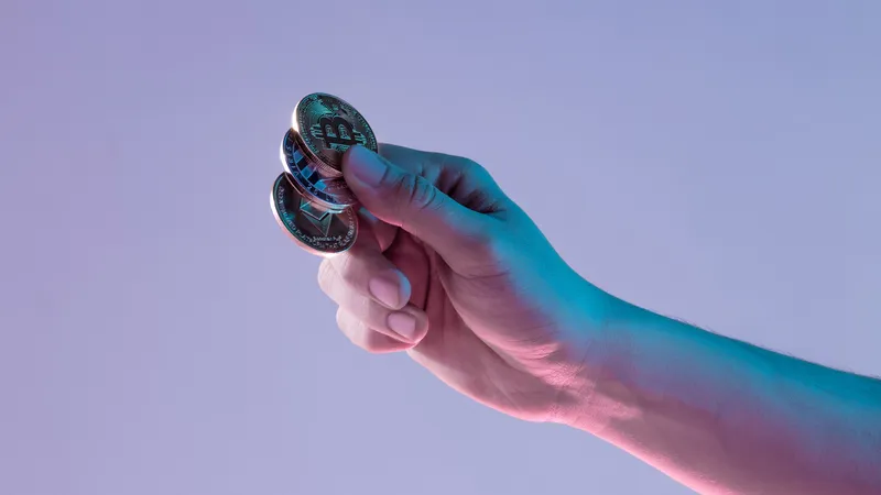 Ce va conţine proiectul de reglementare a pieţei crypto, pregătit de Ministerul Finanţelor - Foto: Freepik/master1305