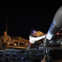 Marea Britanie va trimite sute de rachete AIM-120 avansate de apărare antiaeriană în Ucraina - FOTO: Profimedia