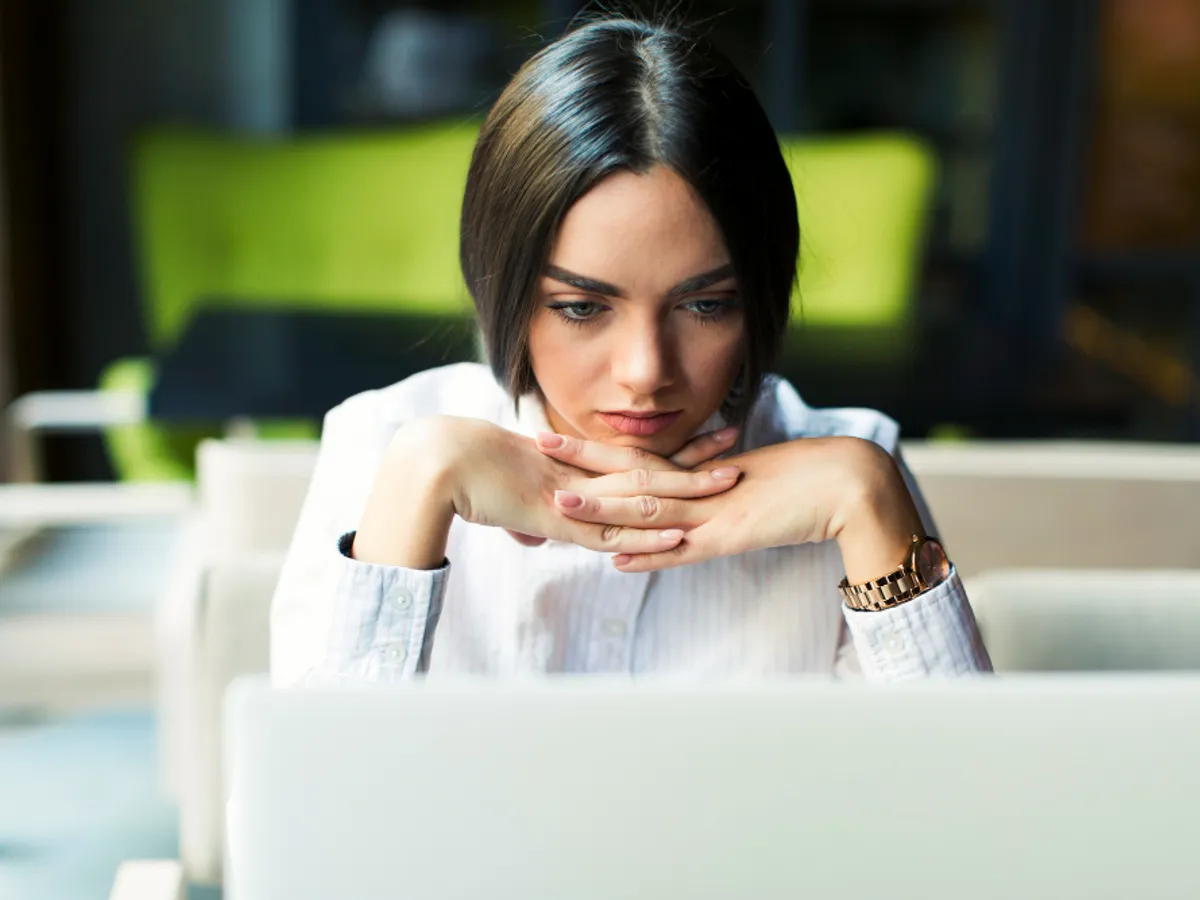 Concedieri masive la două mari companii tehnologice: 8.000 de angajați, dați afară. Se fac investiții în AI