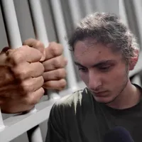 Vlad Pascu, beizadeaua drogată care a produs dubla crimă de la 2 Mai, cere să fie „judecat” de acasă - Foto: Profimedia images