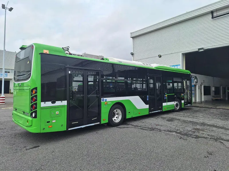 Primele autobuze electrice chinezești pentru București, gata de livrare. Cum arată - Foto: Facebook/Stelian Bujduveanu