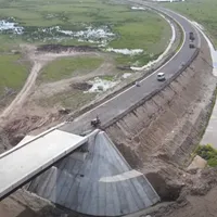 România nu poate asfalta nici 2 kilometri de autostradă pe an / youtube