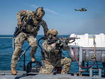 Cei mai duri militari din Armata Română. 75% pică „testul războiului”. Plătiți cu 3.800 euro FOTO: FOS