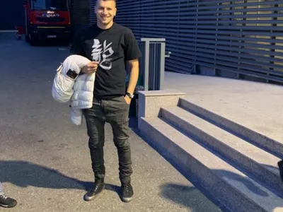 Ce avere are milionarul român care, după ce a fost umilit, i-a dat lecția vieții unui străin