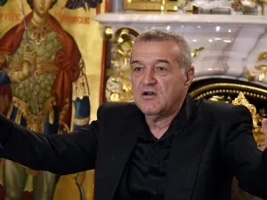 Becali, ironizat în direct după atacul la Șumudică: ”Parcă a suferit un atac cerebral!”