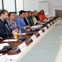 „România Educată”. Noua lege a Educației intră în vigoare la SNSPA. Ce beneficii vor avea studenții Foto: snspa.ro