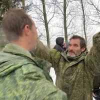 Unii se vor întoarce, dar fără să mai aibă viaţă în ei. Schimb de prizonieri între Ucraina şi Rusia - Foto: Profimedia Images
