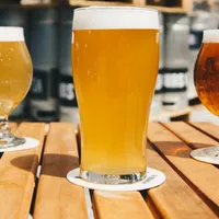 2 sau 3 beri pe săptămână pot provoca modificări ale creierului/foto: pexels