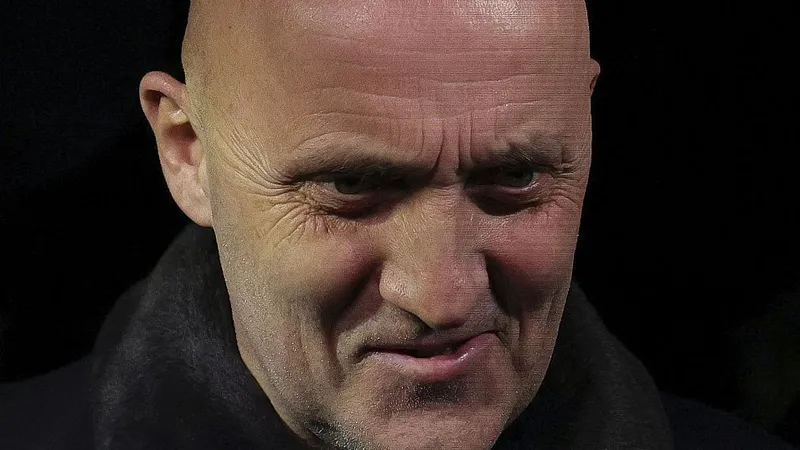 Horaţiu Potra, seif cu 1,5 milioane de dolari, găsit de anchetatori ascuns în podea - Foto: INQUAM PHOTOS/Octav Ganea