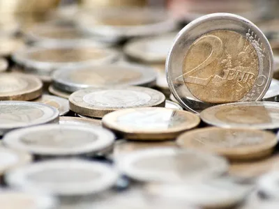 Euro - Foto: freepik (rol ilustrativ)