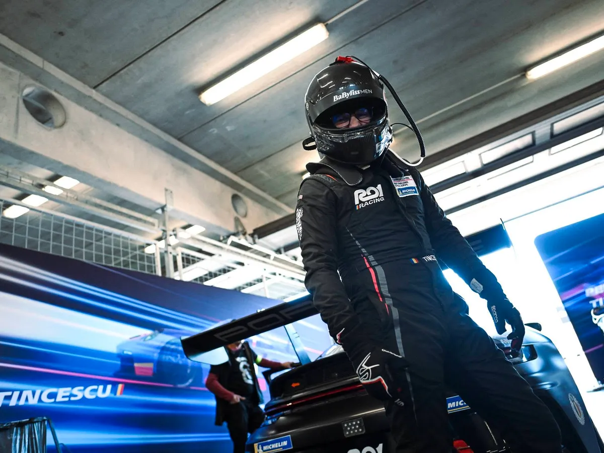 Florin Tincescu a câștigat titlul de vicecampion european în Porsche Sprint Challenge Europe 2026, la clasa AM - Foto: Facebook / Tincescu Florin