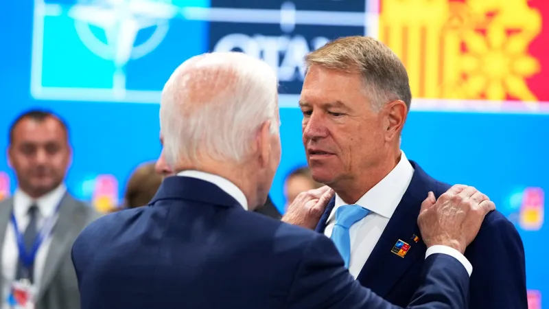 Iohannis: România, prima țară din Europa unde se va construi o centrală americană de reactoare/Profimedia
