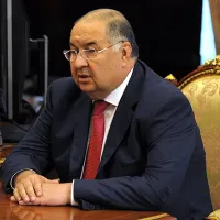 Alişer Usmanov, oligarh putinist, proprietăţi percheziţionate - Foto: Wikimedia/Пресс-служба Президента России/CC BY 4.0