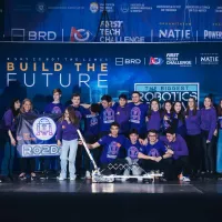 Un nou titlu de campioni pentru elevii români. Locul II într-un concurs internațional de robotică - Foto: Facebook / imagine cu caracter ilustrativ