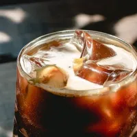 Cât va costa o Coca-Cola, de la 1 ianuarie - Foto: Pexels/Marta Dzedyshko