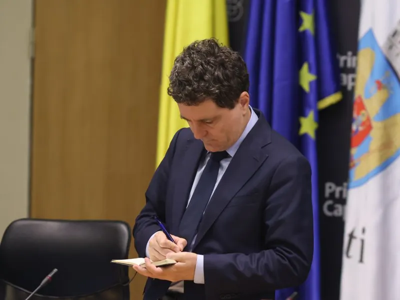 Nicuşor Dan, la şedinţa extraordinară a CGMB - Foto: INQUAM PHOTOS/George Călin