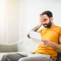 Guvernul a pus gând rău unor români. Cine va plăti impozit de 70%? De când? - Foto: Profimedia Images/ Imagine cu caracter ilustrativ