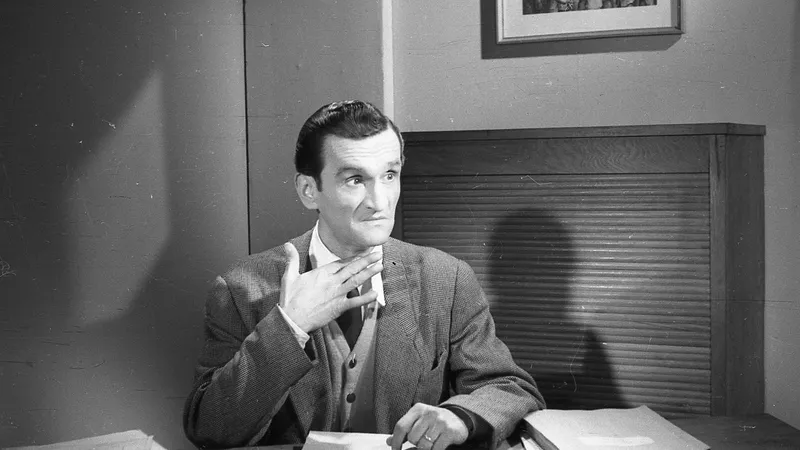 la debut 1954