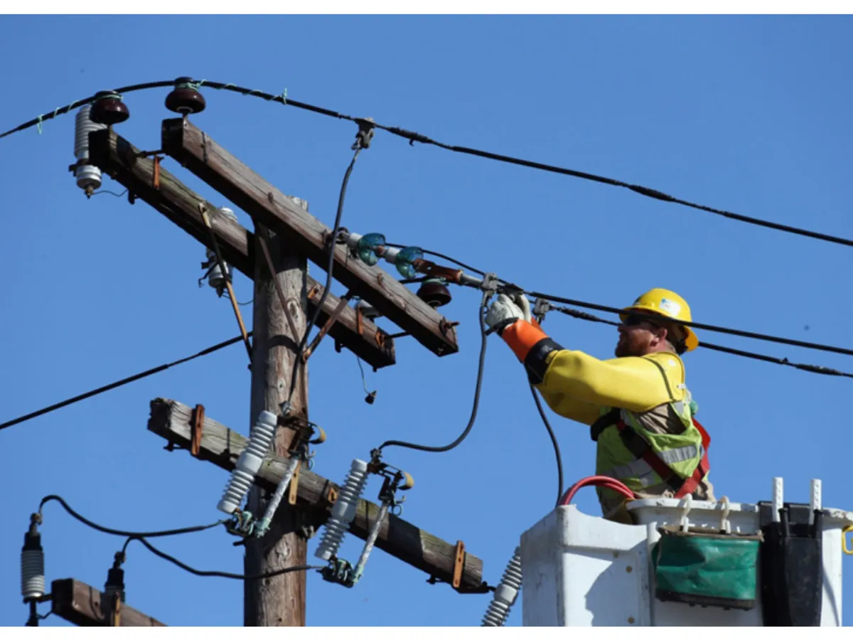 Ce a găsit un electrician când a mers să taie curentul unei familii. „Vă rog să nu tăiați curentul.. - Foto: Arhivă / imagine cu caracter ilustrativ