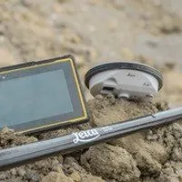 Getac ZX70 dispune de un display IPS cu o mărime de șapte inch, lizibil chiar și în lumina directă a soarelui.