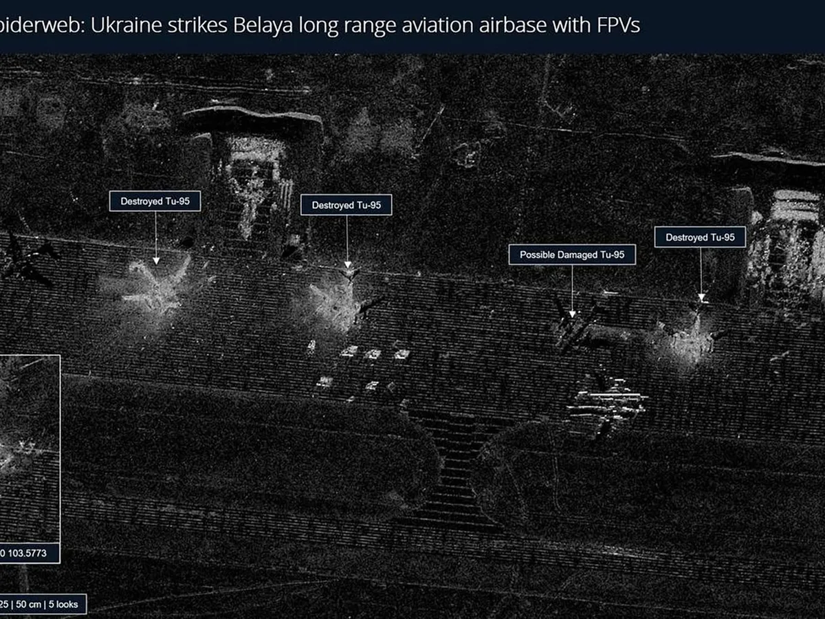 Distrugerile de avioane de la bazarusească Belaia - Foto: Profimedia Images