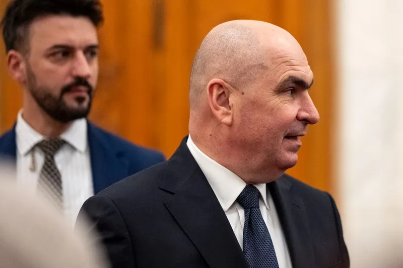 Premierul Ilie Bolojan, după moţiunea de cenzură contra Guvernului - Foto: INQUAM PHOTOS/Alexandru Nechez