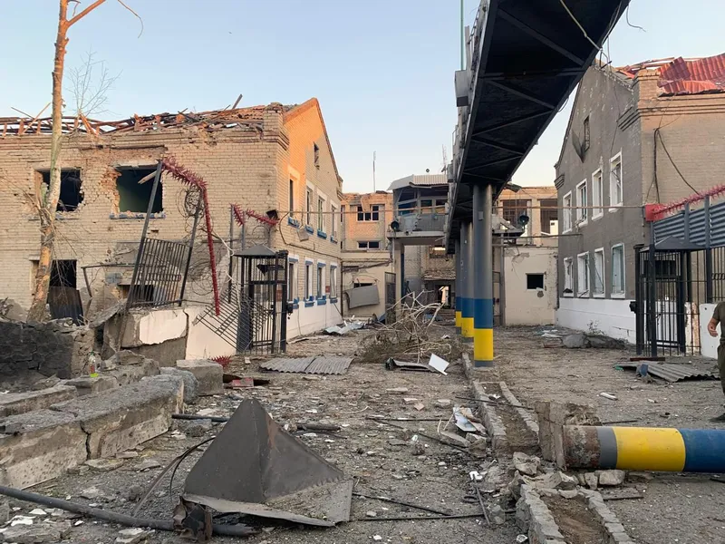 Atac brutal rusesc cu drone și rachete în Kiev. Un mort și 40 de răniți. Clădiri distruse - Foto: Facebook/Volodimir Zelenski -  Caracter ilustrativ