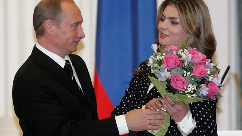 Putin și Alina Kabaeva/Foto: Profimedia Images