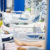 GRAFICE Lipsa personalului medical, cea mai mare problemă în secțiile COVID de terapie intensivă. Inquam Photos / Virgil Simonescu