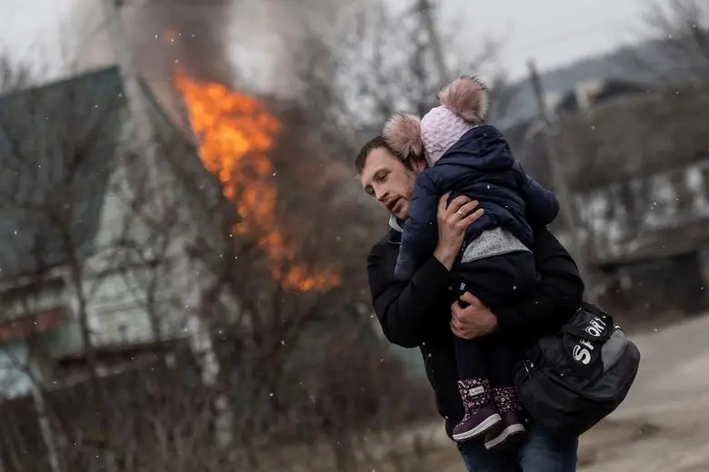 Zelenski: „În Mariupol sunt 100.000 de oameni care trăiesc în teroare și în condiţii inumane"/FOTO: Reuters.