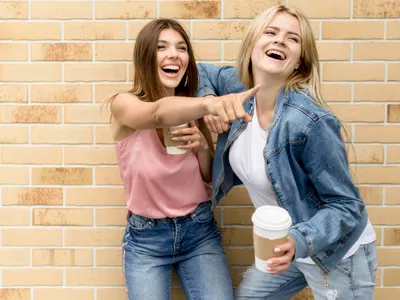 De ce ne păcălim de 1 aprilie? Top 10 cele mai tari farse pe care le poți face prietenilor. Câți se vor supăra - Foto: Freepik (Imagine cu rol ilustrativ)