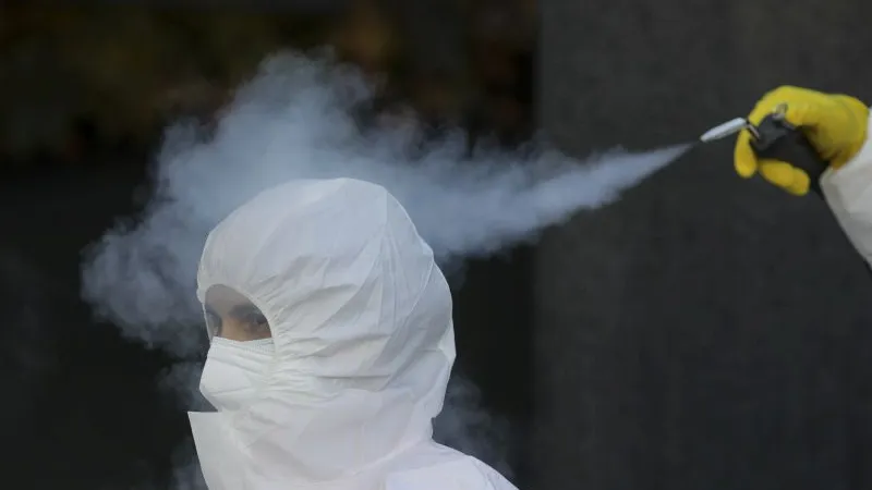 Țările cu risc epidemiologic ridicat, lista nouă: când stai în carantină dacă revii în România