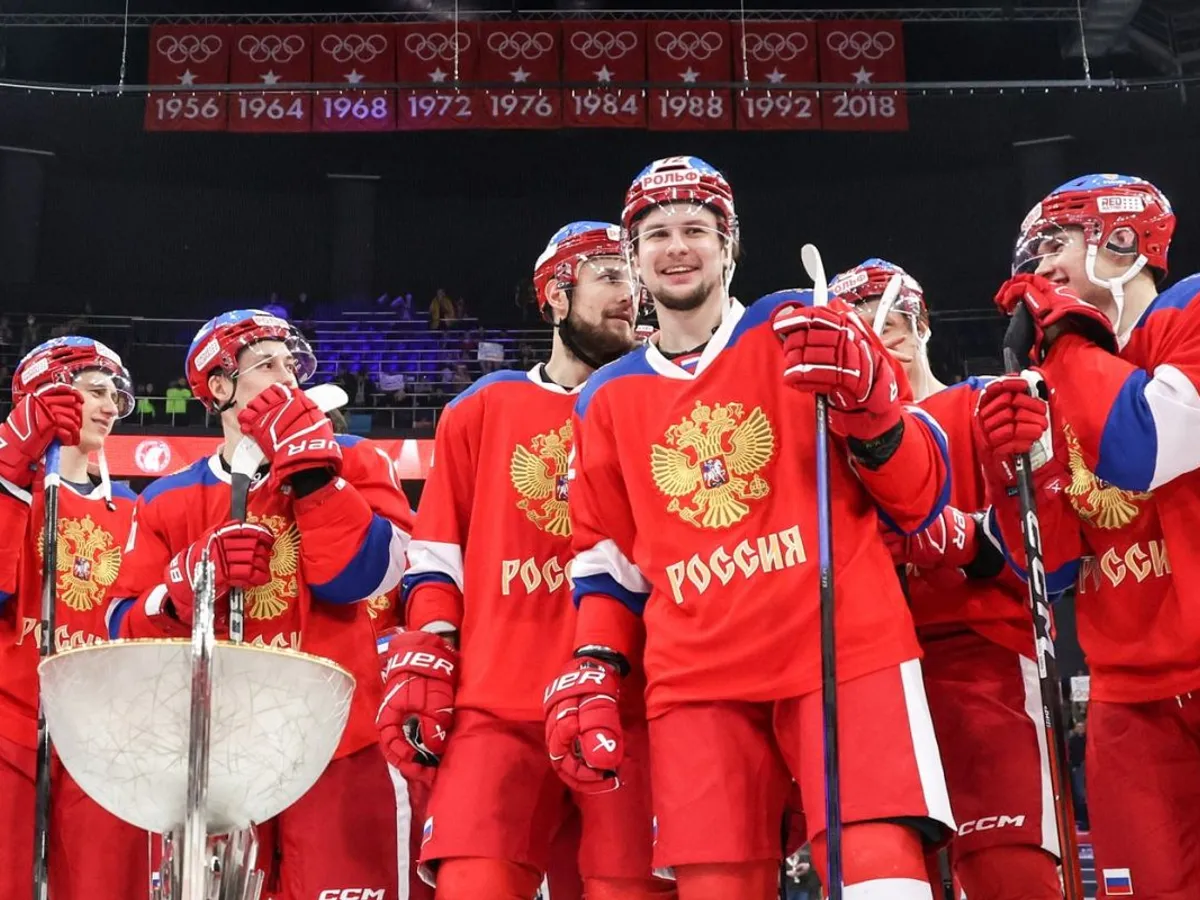 Moscova va găzdui un meci de hochei SUA - Rusia, luna viitoare, agreat de Vladimir Putin şi Donald Trump