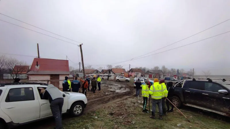 Căutarea copilului de 7 ani continuă/FOTO: IPJ Arad