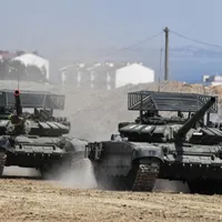 VIDEO Tancurile și artileriile Rusiei avansează spre granițele Ucrainei/FOTO: cnn.com