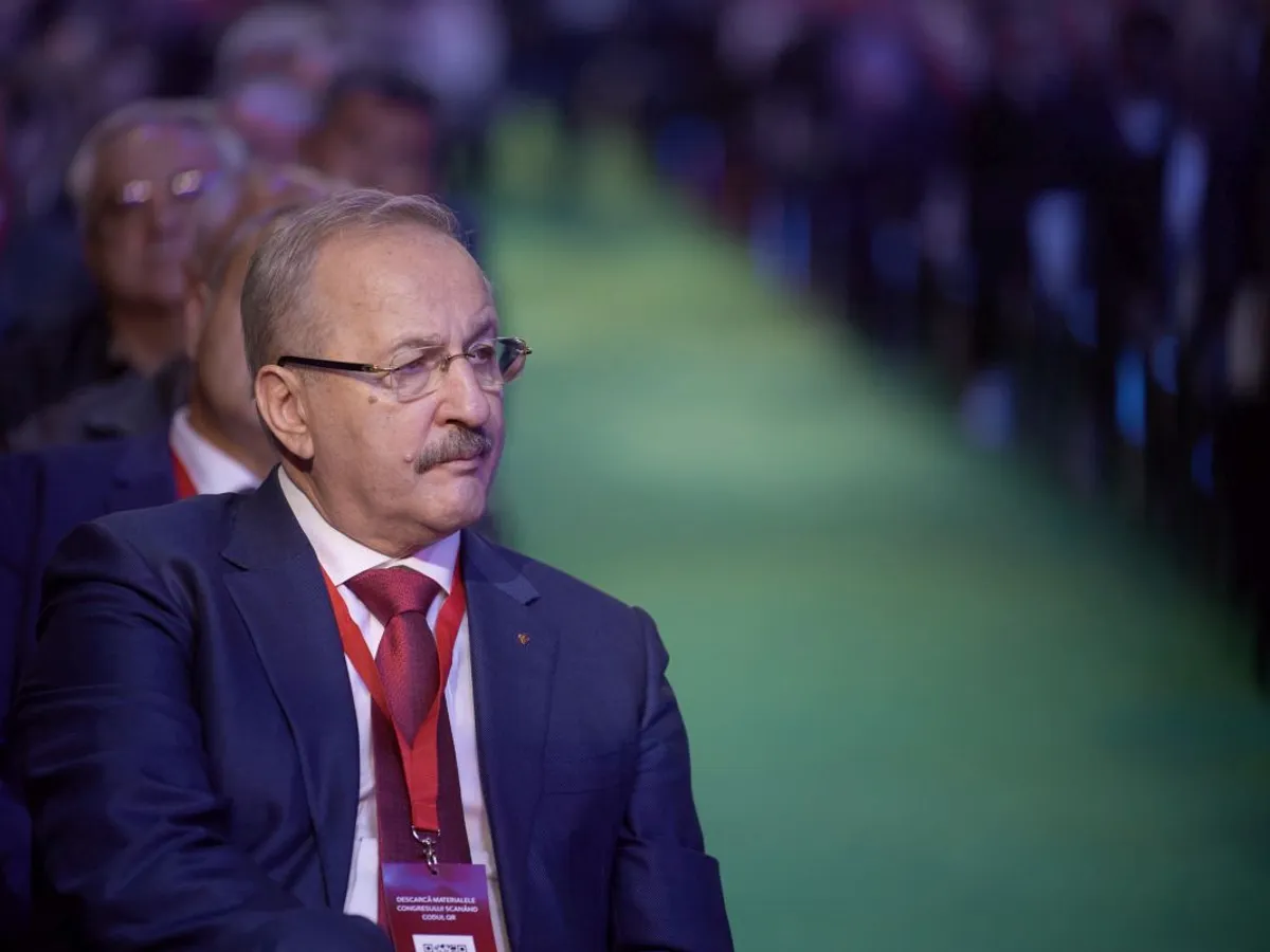 Vasile Dîncu, la Congresul Extraordinar al PSD - Foto: INQUAM PHOTOS/Codrin Unici