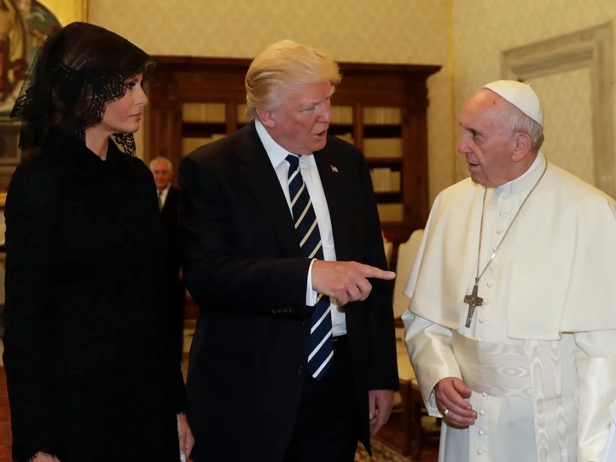 Lui Donald Trump i-ar fi plăcut să fie urmașul Papei Francisc la Vatican - Foto: Profimedia Images