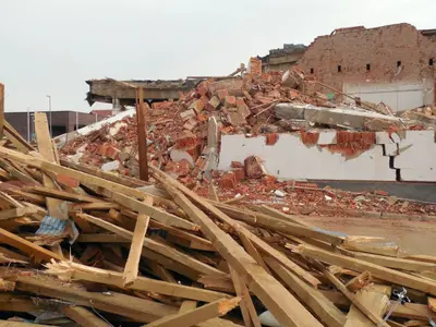 În clădirea veche a ASE va avea loc un exerciţiu de protecţie civilă în caz de cutremur - Foto: PXHere