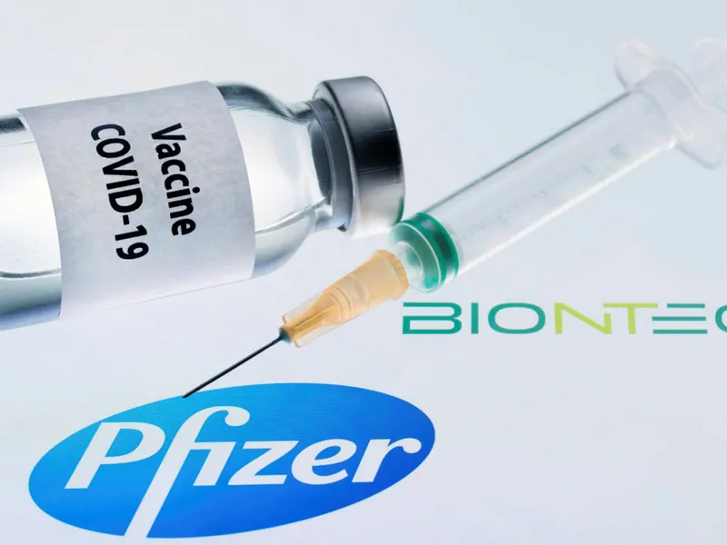 Încă 214.110 doze de vaccin Pfizer BioNTech ajung în România. / Foto: ft.com