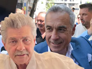 Vîntu, care a dat țeapa FNI, îi face partidul RO-Exit lui Călin Georgescu. Vor România afară din UE - Foto: Foto: Colaj Newsweek